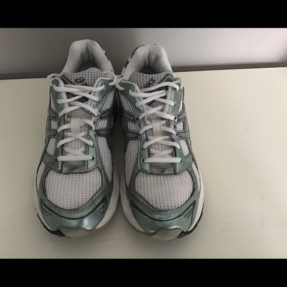 Asics Duomax